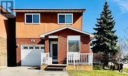 41 WINTERFOLD DRIVE  Brampton, ON L6V 3S8