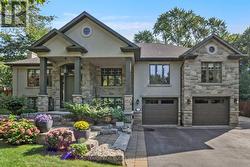 159 VIEWBANK CRESCENT  Oakville, ON L6L 1R3