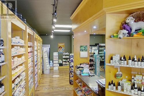 101 Clarence Street W, Port Colborne (Sugarloaf), ON 