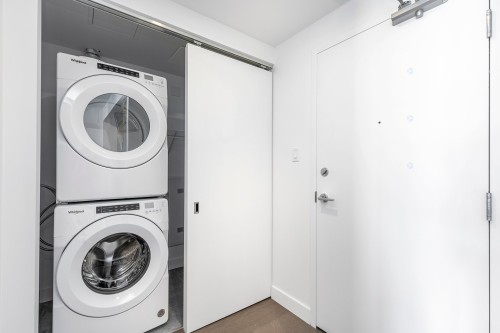 Laundry room - 422-1900 Rue Suzanne-Coallier, Montréal (Saint-Laurent), QC - Indoor Photo Showing Laundry Room