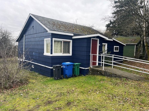 486 Wakesiah Ave, Nanaimo, BC 