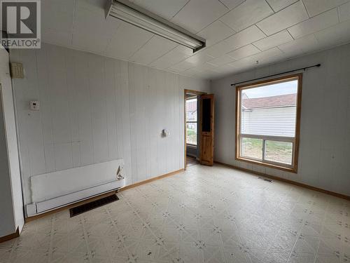162 Martel Rd, Chapleau, ON - Indoor Photo Showing Other Room