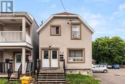 256 HANNAH STREET  Ottawa, ON K1L 7N2