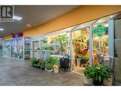 2820 4500 KINGSWAY  Burnaby, BC V5H 2A9