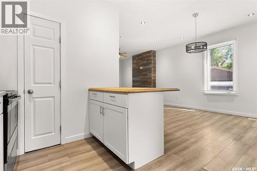 2358 Montreal Street, Regina, SK - Indoor