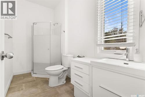 2358 Montreal Street, Regina, SK - Indoor Photo Showing Bathroom