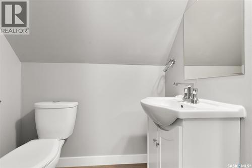 2358 Montreal Street, Regina, SK - Indoor Photo Showing Bathroom