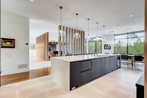 Cuisine - 1211 Rue Des Souchets, Sainte-Adèle, QC - Indoor Photo Showing Kitchen With Upgraded Kitchen