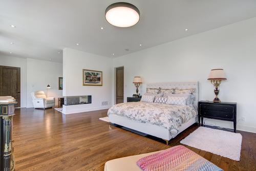 Chambre à coucher principale - 1211 Rue Des Souchets, Sainte-Adèle, QC - Indoor Photo Showing Bedroom