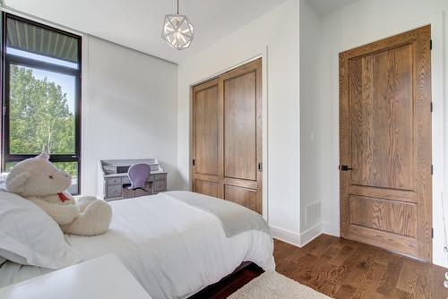 Chambre à coucher - 1211 Rue Des Souchets, Sainte-Adèle, QC - Indoor Photo Showing Bedroom