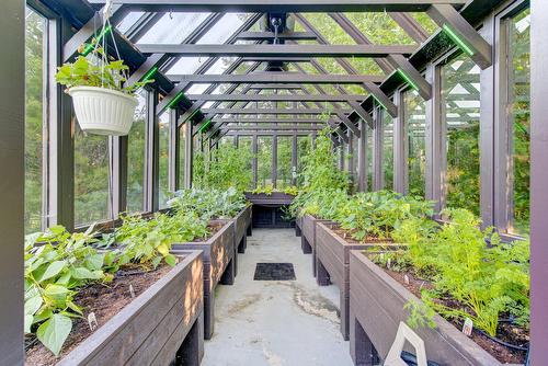 Jardin - 1211 Rue Des Souchets, Sainte-Adèle, QC - Outdoor With Exterior