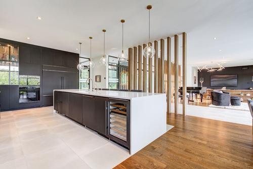 Cuisine - 1211 Rue Des Souchets, Sainte-Adèle, QC - Indoor