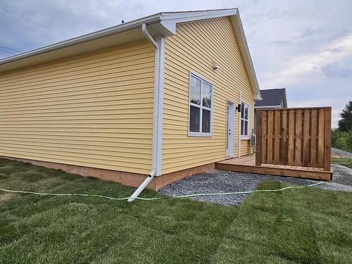 23 Perry Crescent, Stewiacke, NS 