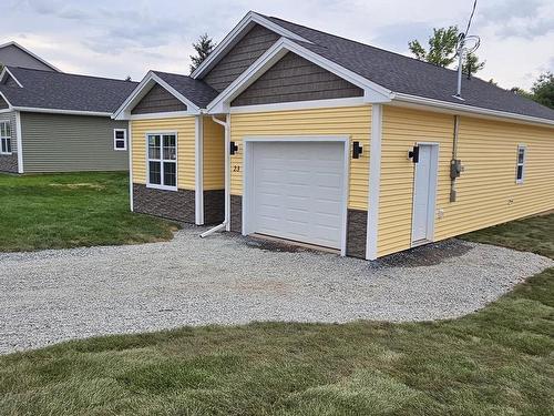 23 Perry Crescent, Stewiacke, NS 