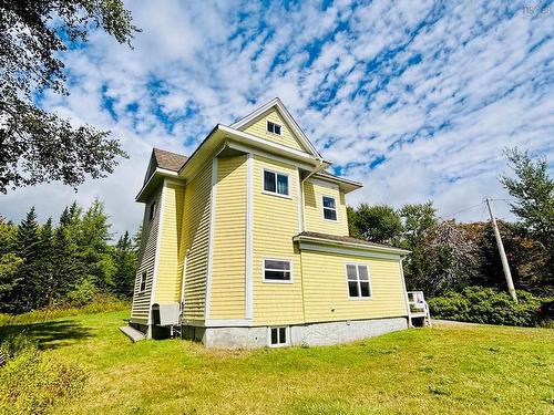 13510 Hwy 6, Isaacs Harbour North, NS 