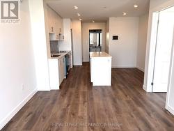 921 - 461 GREEN ROAD  Hamilton (Stoney Creek), ON L8E 5B4