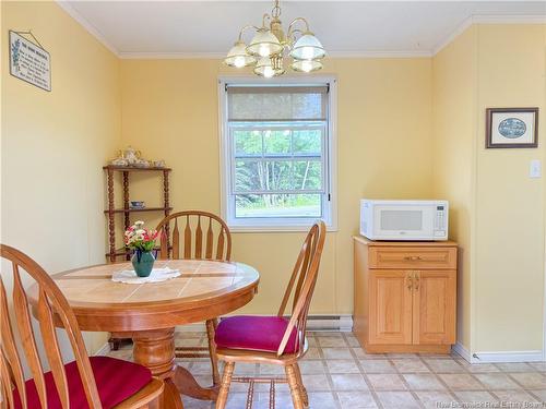 18 Cahill Rd, Beechwood, NB 