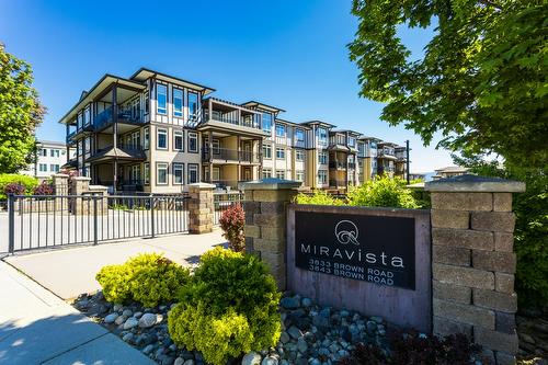 1211-3833 Brown Road  West Kelowna, BC V4T 2J3