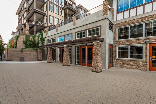 1211-3833 Brown Road, West Kelowna, BC - Outdoor