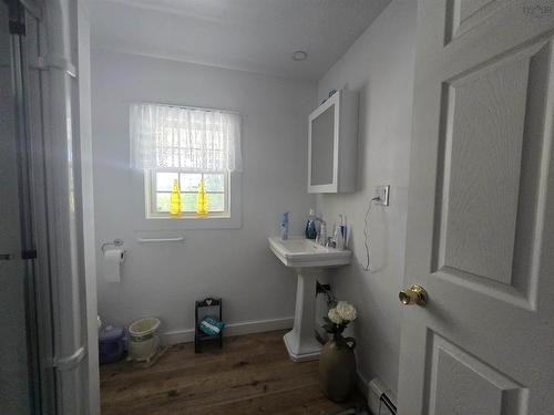 19 River Road, Milton, NS 