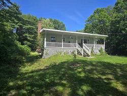 19 River Road  Milton, NS B0T 1P0