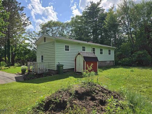 19 River Road, Milton, NS 