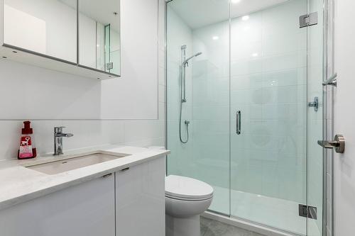 Salle de bains - 302-5265 Rue Mackenzie, Montréal (Côte-Des-Neiges/Notre-Dame-De-Grâce), QC - Indoor Photo Showing Bathroom