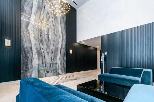 Other - 302-5265 Rue Mackenzie, Montréal (Côte-Des-Neiges/Notre-Dame-De-Grâce), QC - Outdoor With Exterior