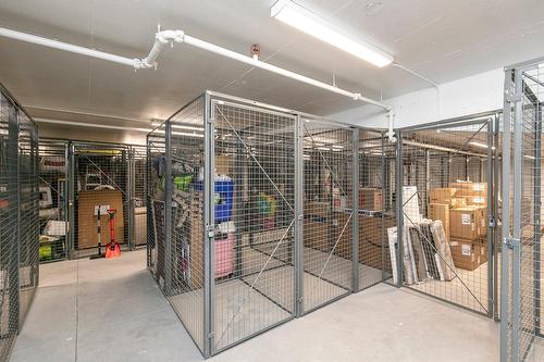 Rangement - 302-5265 Rue Mackenzie, Montréal (Côte-Des-Neiges/Notre-Dame-De-Grâce), QC - Indoor With Storage