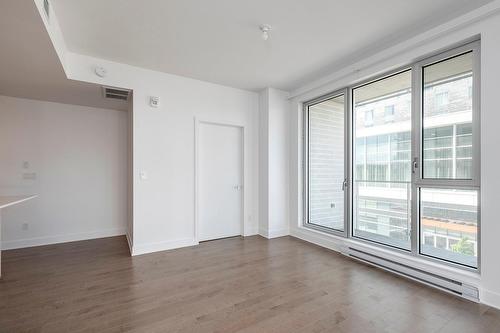 Dining room - 302-5265 Rue Mackenzie, Montréal (Côte-Des-Neiges/Notre-Dame-De-Grâce), QC - Indoor Photo Showing Other Room