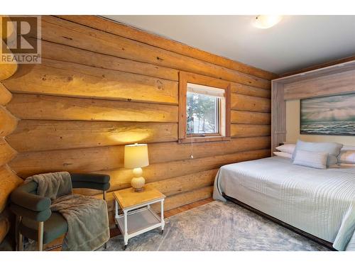 5485 Lac Le Jeune Road Unit# 7, Kamloops, BC - Indoor Photo Showing Bedroom