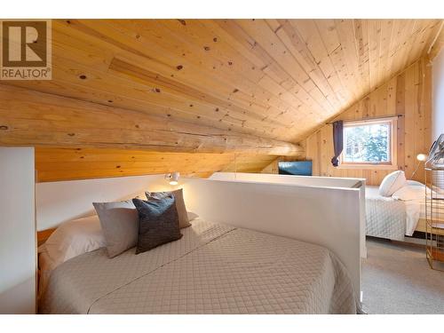 5485 Lac Le Jeune Road Unit# 7, Kamloops, BC - Indoor Photo Showing Bedroom