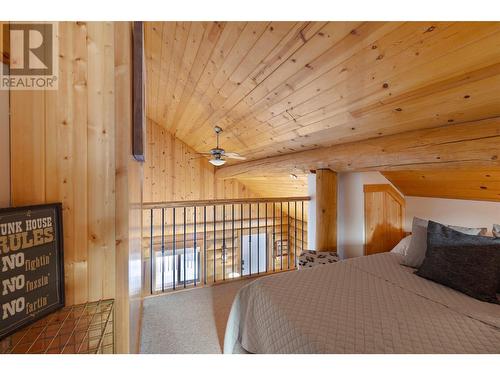 5485 Lac Le Jeune Road Unit# 7, Kamloops, BC - Indoor Photo Showing Bedroom