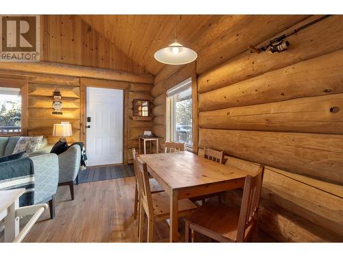 5485 Lac Le Jeune Road Unit# 7, Kamloops, BC - Indoor Photo Showing Dining Room