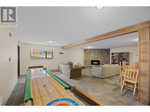 5485 Lac Le Jeune Road Unit# 7, Kamloops, BC - Indoor With Fireplace