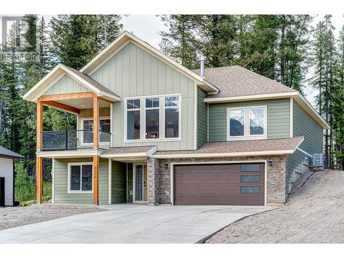 2258 Black Hawk Drive, Sparwood, BC - Outdoor