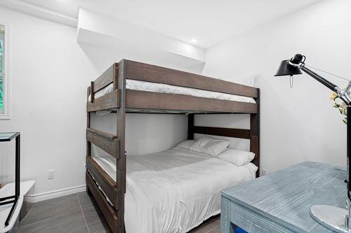 Bedroom - 851  - 853 Ch. Morgan, Saint-Adolphe-D'Howard, QC - Indoor Photo Showing Bedroom