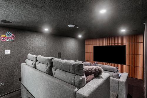 Home theatre - 851  - 853 Ch. Morgan, Saint-Adolphe-D'Howard, QC - Indoor