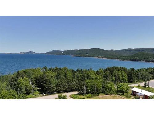 13 Bank Road, Eastport, NL 