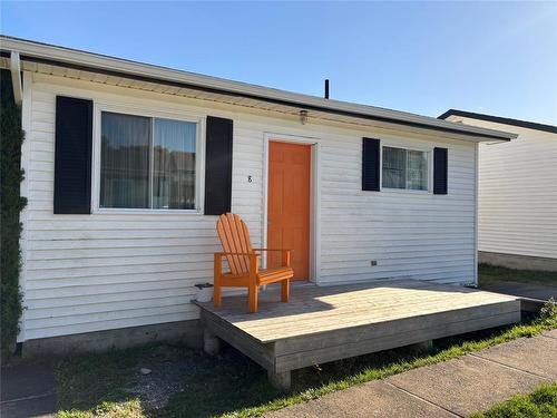 13 Bank Road, Eastport, NL 