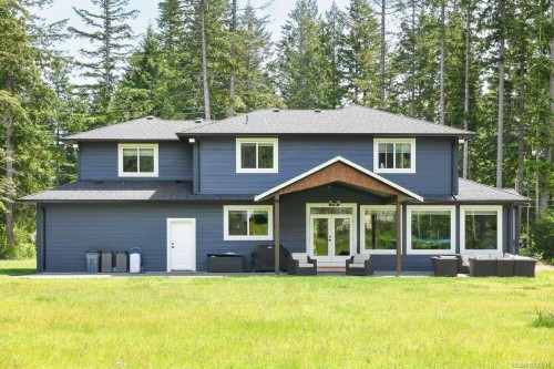 2390 Barbara Rd, Courtenay, BC 