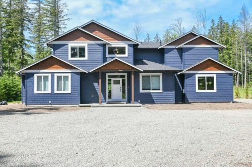 2390 Barbara Rd, Courtenay, BC 