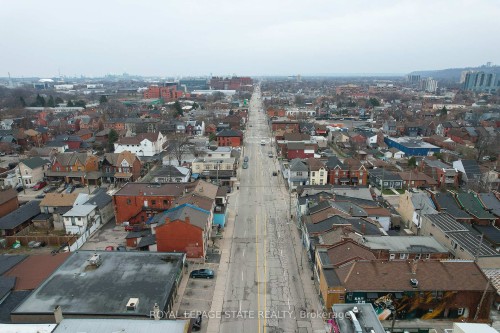 18 Barton Street E, Hamilton, ON - Outdoor With View