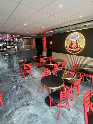 Commerce - 4514 Av. Du Parc, Montréal (Le Plateau-Mont-Royal), QC 