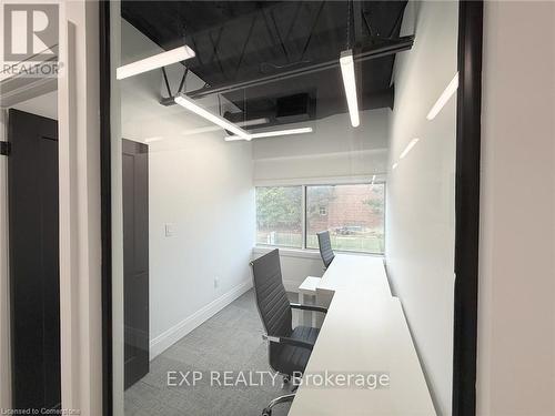 156 Parkdale Avenue N, Hamilton, ON 