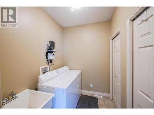Laundry Room - 6679 Oxbow Crescent, Oliver, BC - Indoor Photo Showing Laundry Room