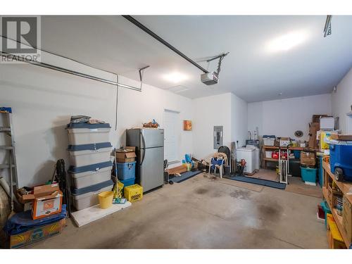 Garage - 6679 Oxbow Crescent, Oliver, BC - Indoor Photo Showing Garage