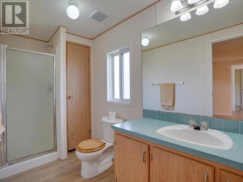 201-7575 Duncan Street, Powell River, BC - Indoor Photo Showing Bathroom
