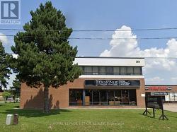 701B ALNESS STREET  Toronto, ON M3J 2H8