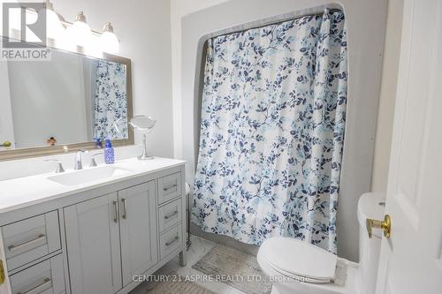 2112 Schutt Road, Brudenell, Lyndoch And Raglan, ON - Indoor Photo Showing Bathroom